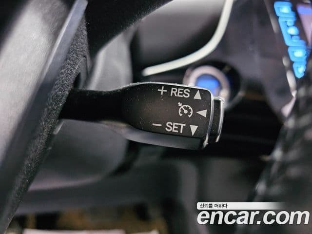 Toyota 프리우스 4세대 1.8 E, 2018 18