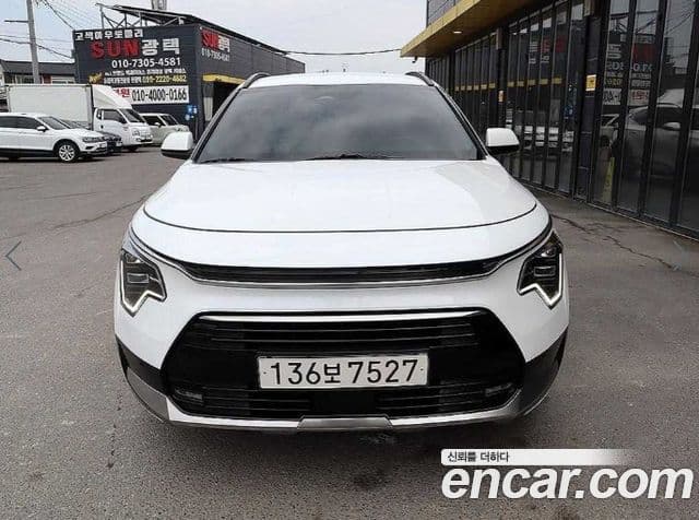 Kia D All New Niro Signature, 2022 1