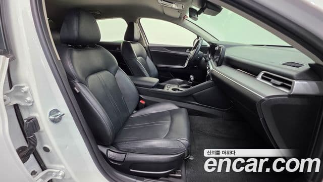 Kia K5 3세대 Trendy, 2022 10