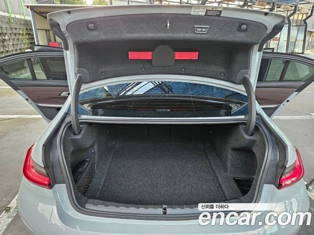 BMW 3시리즈 (G20), 2025 7