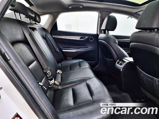 Hyundai Grandeur IG гибрид Exclusive, 2018 10