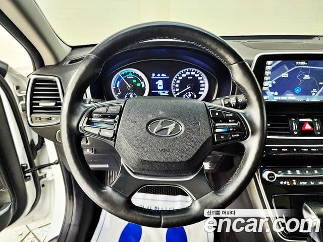 Hyundai Grandeur IG гибрид Exclusive, 2018 12