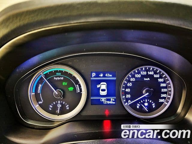 Hyundai Grandeur IG гибрид Exclusive, 2018 13