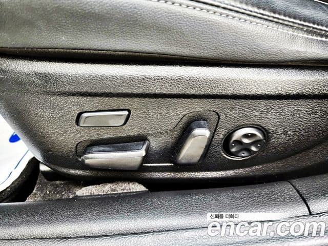 Hyundai Grandeur IG гибрид Exclusive, 2018 16