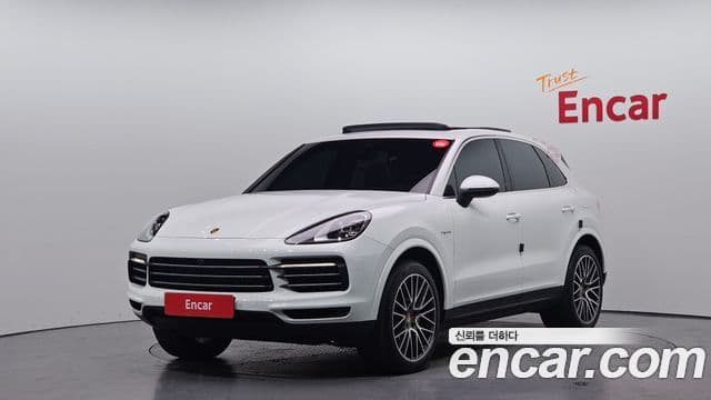 Porsche Cayenne (PO536) 3.0 E-гибрид, 2021 1