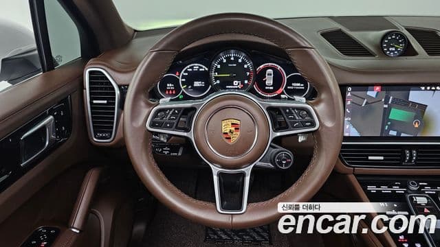 Porsche Cayenne (PO536) 3.0 E-гибрид, 2021 14