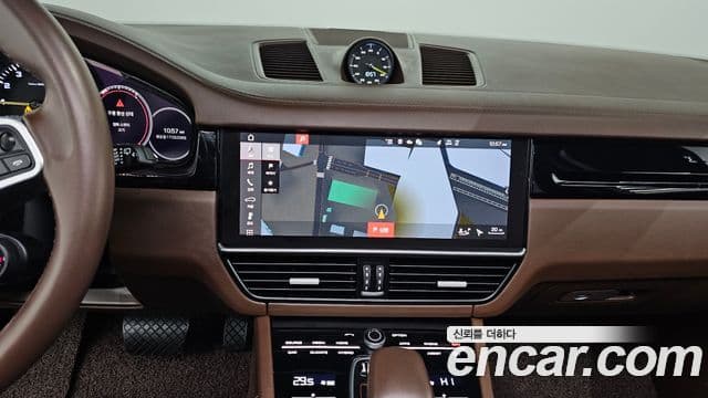 Porsche Cayenne (PO536) 3.0 E-гибрид, 2021 15