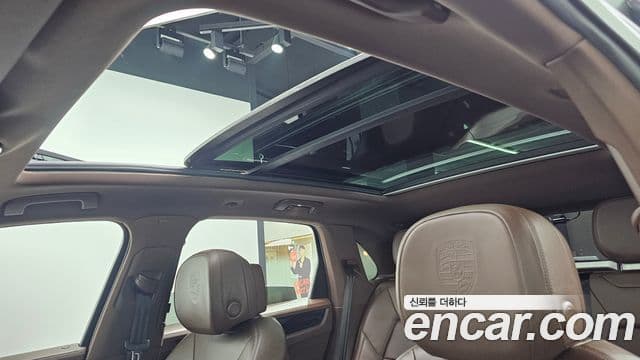 Porsche Cayenne (PO536) 3.0 E-гибрид, 2021 17