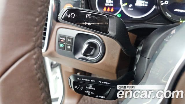 Porsche Cayenne (PO536) 3.0 E-гибрид, 2021 19