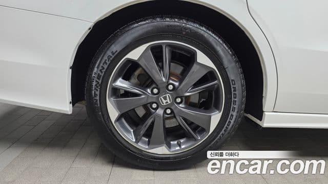 Honda Odyssey 5세대, 2021 все фото