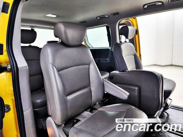 Hyundai Grand Starex детский перевозочный автомобиль, 2013 10
