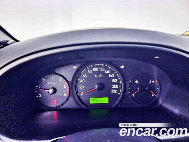 Hyundai Grand Starex детский перевозочный автомобиль, 2013 13