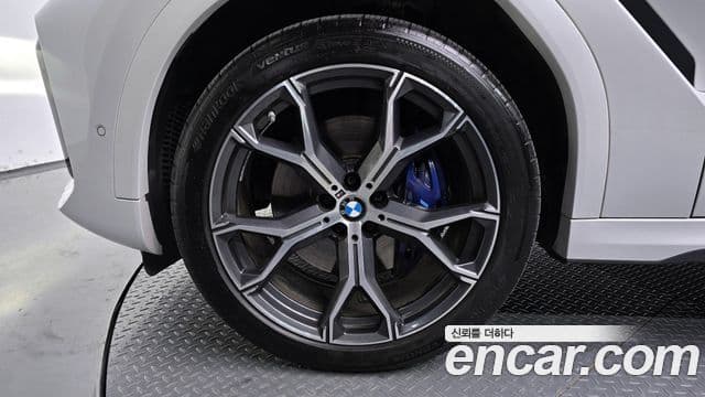 BMW X6 (G06) xDrive40i M Sport, 2021 все фото