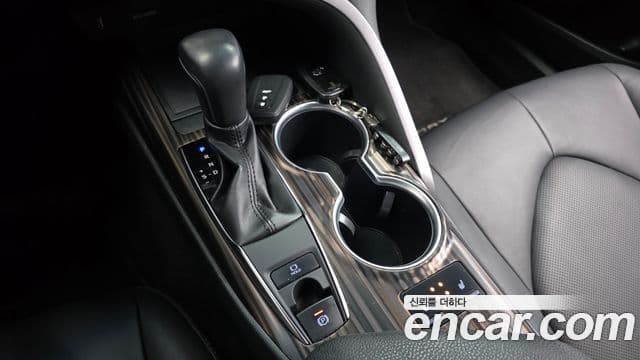 Toyota 캠리 (XV70), 2018 9