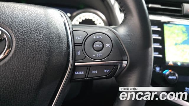 Toyota 캠리 (XV70), 2018 18