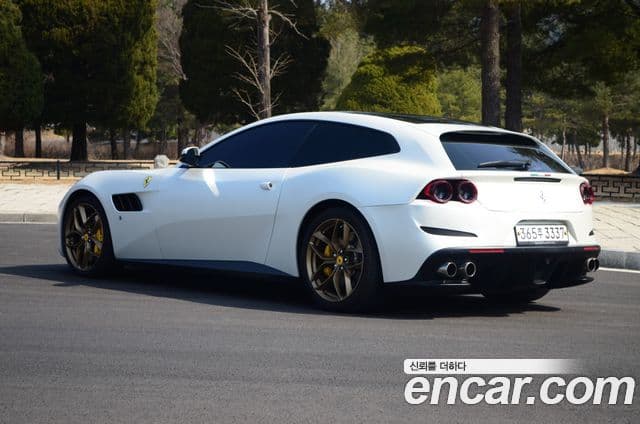 Ferrari GTC4 루쏘 T 3.9 V8, 2019 2