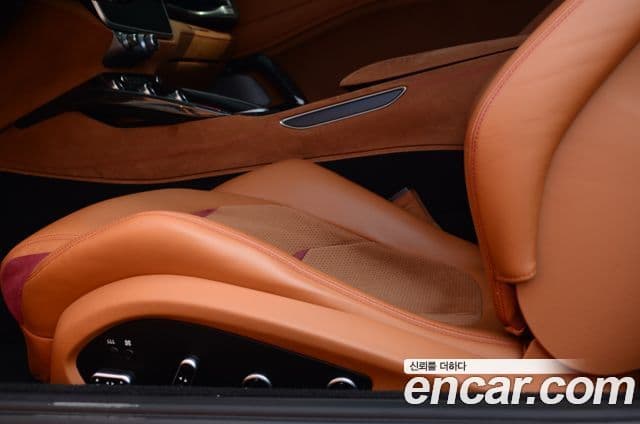 Ferrari GTC4 루쏘 T 3.9 V8, 2019 10