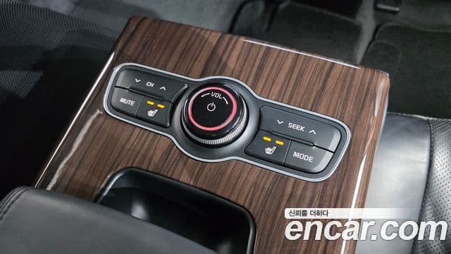 Kia The / новый New K7 Prestige, 2015 18