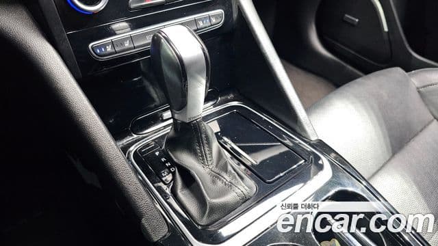 Renault Korea(Samsung) SM6 2.0 LPe RE (для людей с инвалидностью), 2017 9