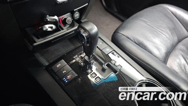 Kia Mohave 4WD KV300, 2014 9