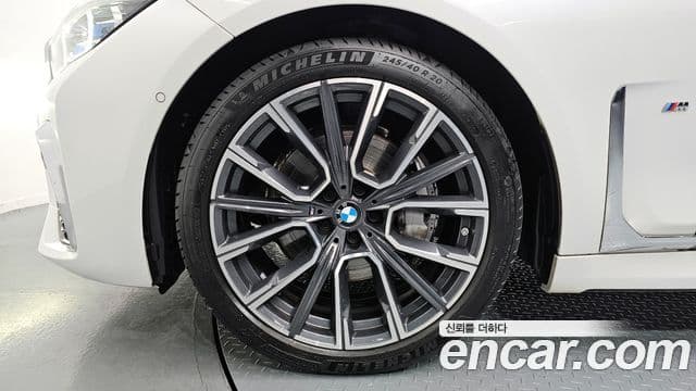 BMW 7시리즈 (G11) 740i M Sport, 2022 все фото