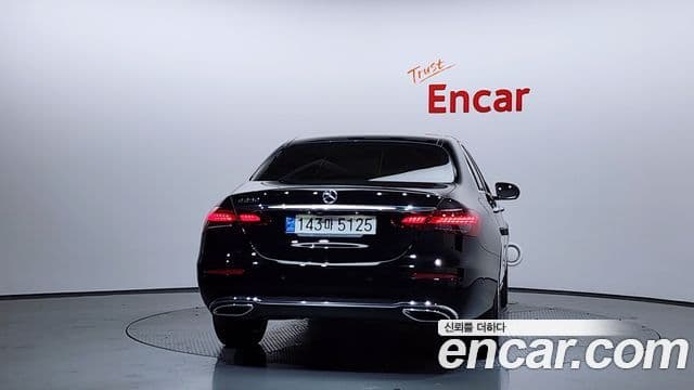 Mercedes-Benz E-класс W213 Exclusive, 2021 4