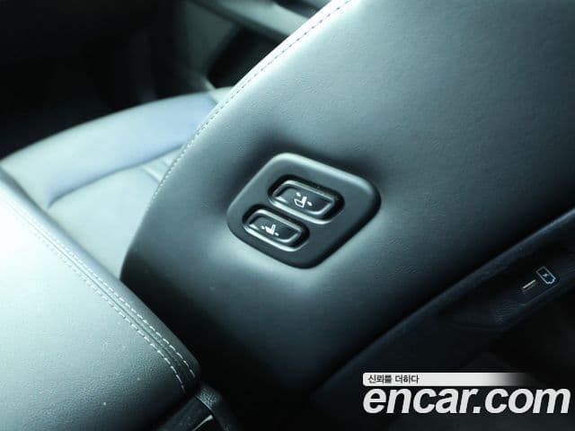 Kia The / новый New Sorento 4세대 Prestige, 2024 17