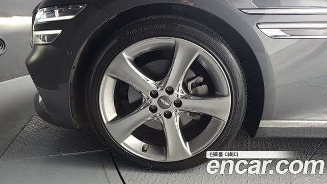 Genesis G80 (RG3) бензин 2.5 турбо AWD, 2021 все фото