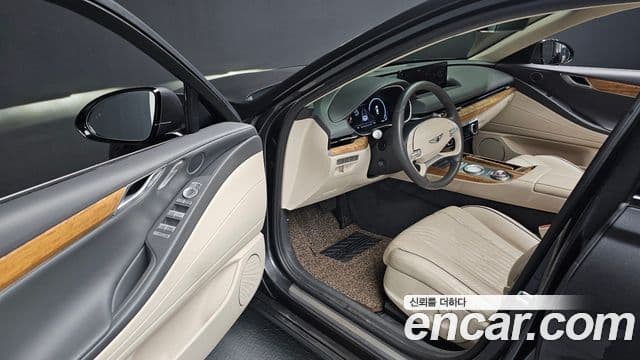 Genesis G80 (RG3) бензин 2.5 турбо AWD, 2021 11