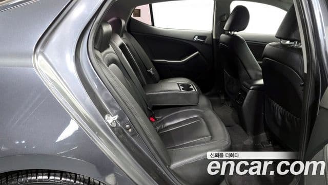 Kia K5 2.0 Trendy, 2013 12