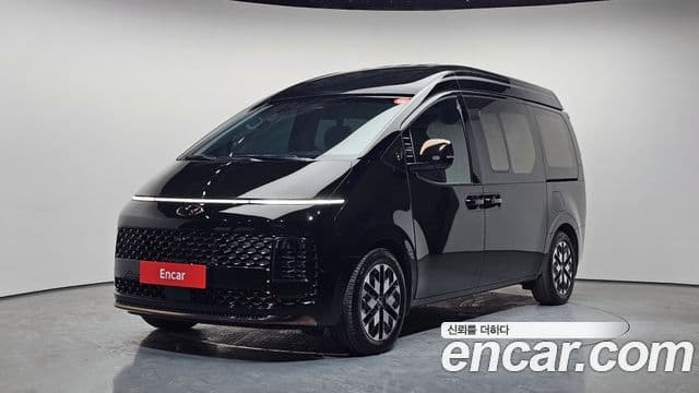 Hyundai Staria лимузин, 2023 1
