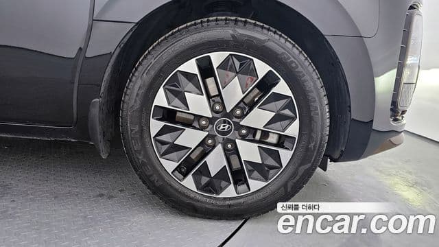 Hyundai Staria лимузин, 2023 все фото