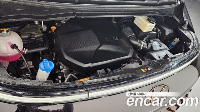 Hyundai Staria лимузин, 2023 6