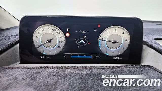 Hyundai Staria лимузин, 2023 8