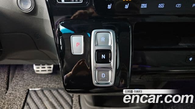 Hyundai Staria лимузин, 2023 9