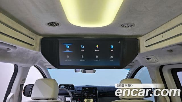 Hyundai Staria лимузин, 2023 18