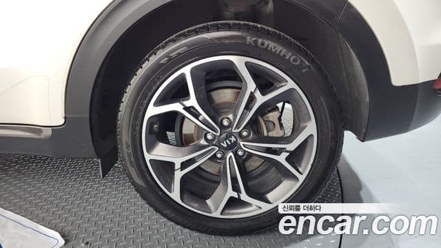 Kia Sportage The / новый Bold Intelligent, 2019 все фото