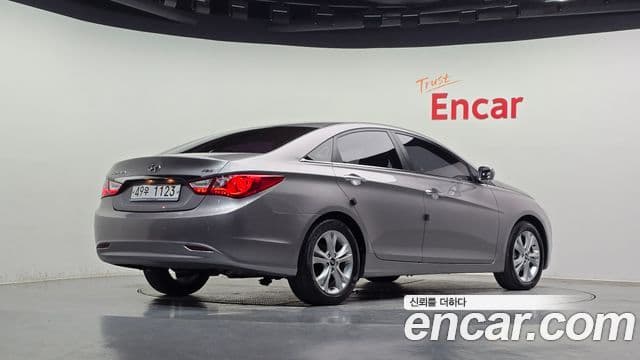 Hyundai YF Sonata люксовая версия, 2010 2