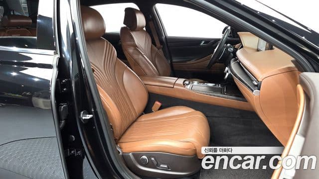 Genesis G80 (RG3) бензин 2.5 турбо 2WD, 2021 10