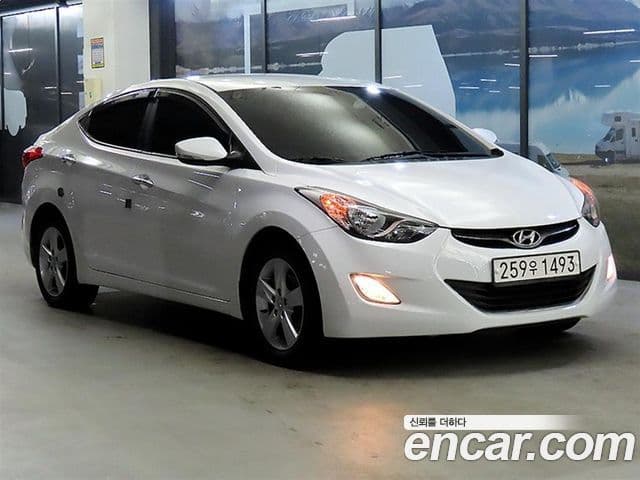 Hyundai Avante MD Premier, 2011 1