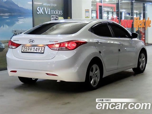 Hyundai Avante MD Premier, 2011 4