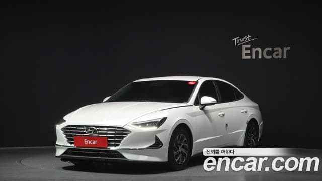 Hyundai Sonata гибрид (DN8) Modern, 2022 1