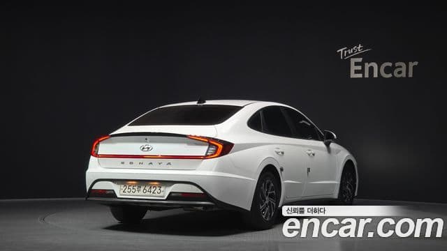 Hyundai Sonata гибрид (DN8) Modern, 2022 2
