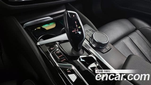 BMW 5시리즈 (G30) 520i M Sport, 2023 9