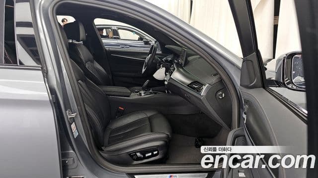 BMW 5시리즈 (G30) 520i M Sport, 2023 11
