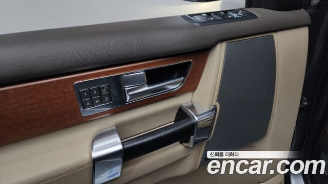 Land Rover Discovery 4 3.0 SDV6 SE, 2016 17