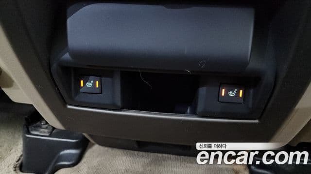 Land Rover Discovery 4 3.0 SDV6 SE, 2016 18