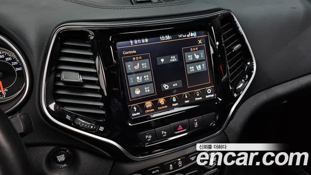 Jeep Cherokee(KL) 2.4 Limited AWD, 2020 18