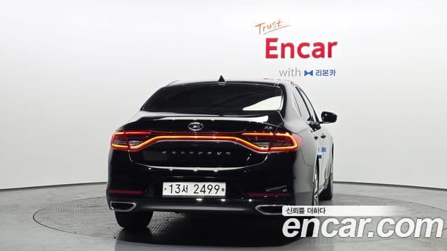 Hyundai Grandeur IG 3.3 Celebrity, 2019 4