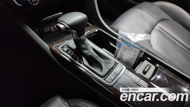 Kia K5 2세대 Noblesse, 2016 9